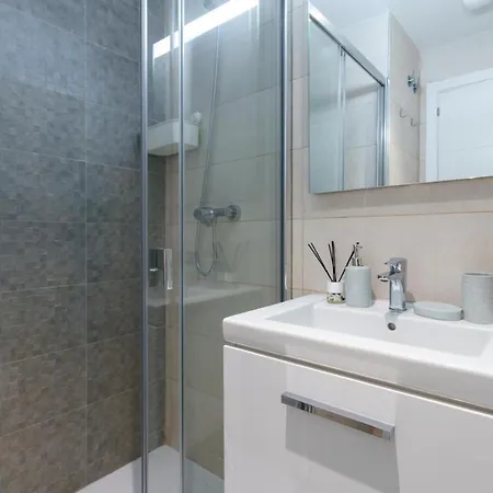 Apartamento Teatinos Sky Garden Ii Málaga